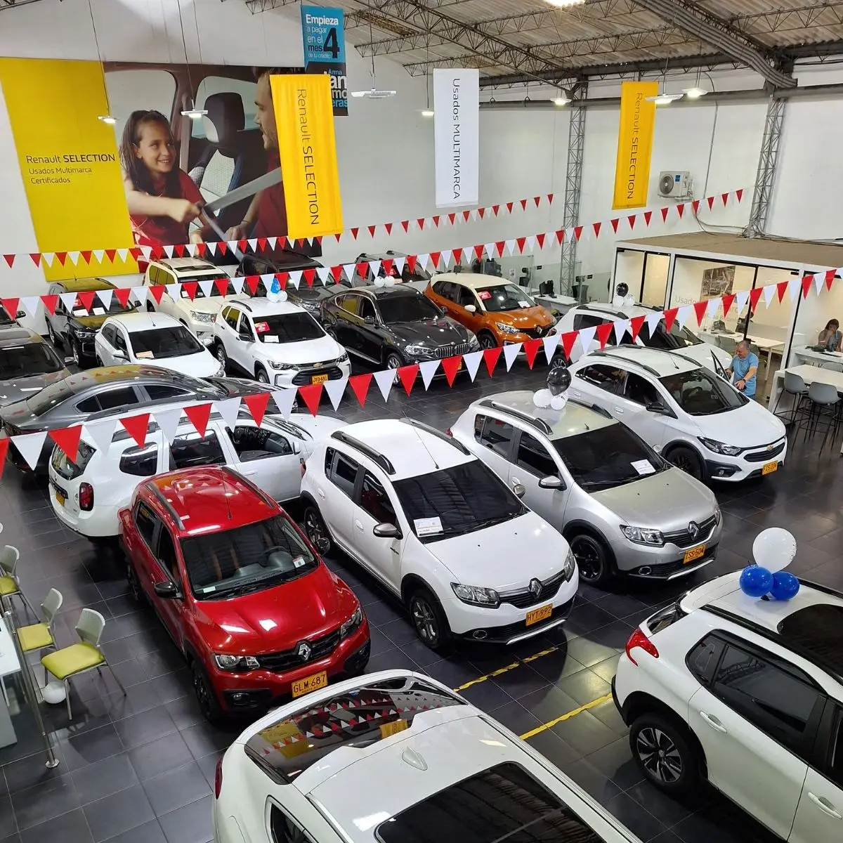 autos en exhibición