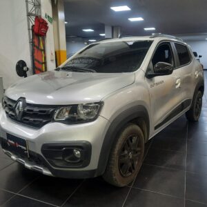 RENAULT KWID OUTSIDER MT 4X2 1000 JYU806