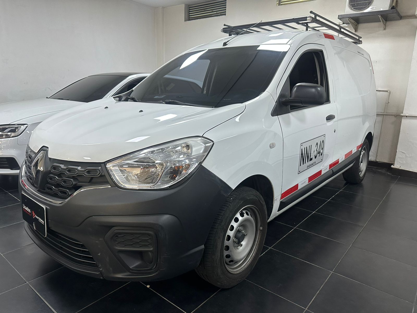 RENAULT KANGOO EXPRESS MT 4X2 1600 NNL349