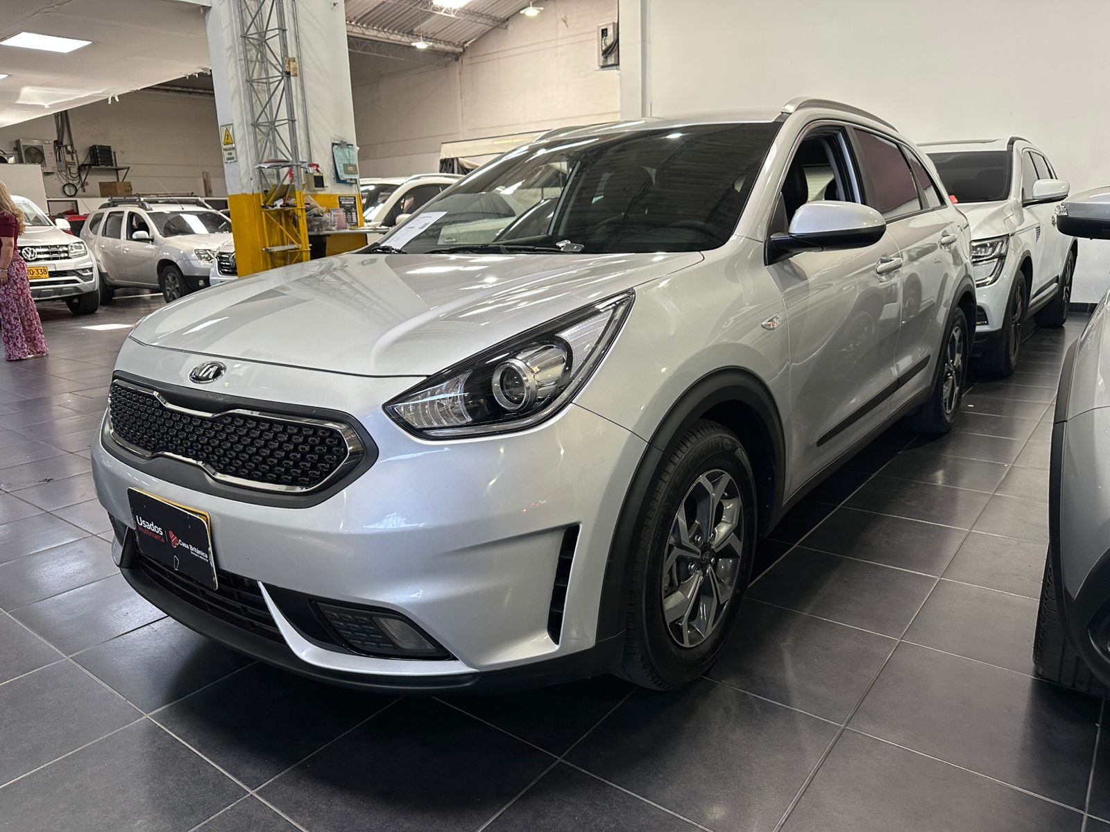 KIA NIRO DESIRE AT 4X2 1600 GEV605