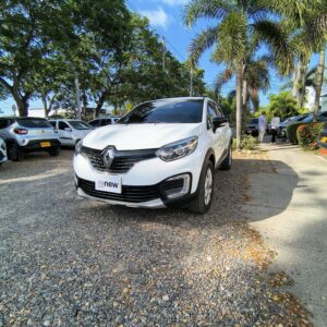 RENAULT CAPTUR ZEN MT 4X2 2000 FUQ470