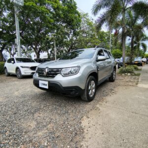 RENAULT DUSTER ZEN+ CVT 4X2 1300T FUV134